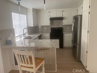 11300 Foothill 2, Lakeview Terrace, CA 91342