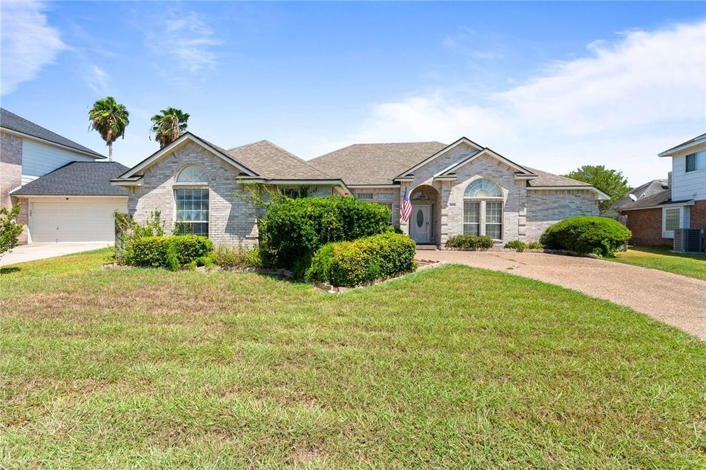 5630 LEICESTER Dr, Corpus Christi, TX 78414 — exterior
