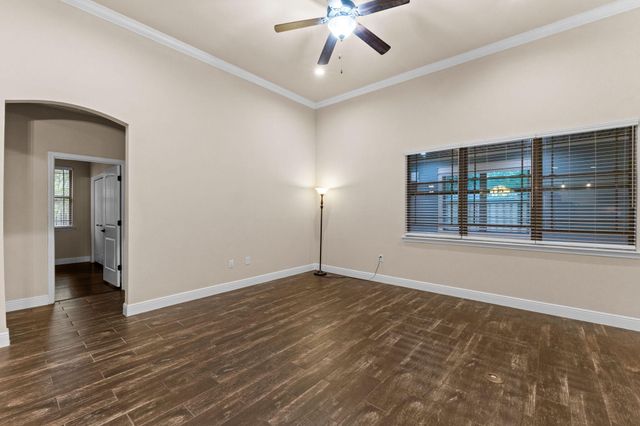 48 Madiera Drive, Freeport, FL 32439