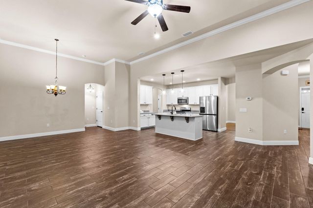 48 Madiera Drive, Freeport, FL 32439