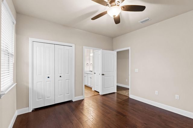 48 Madiera Drive, Freeport, FL 32439