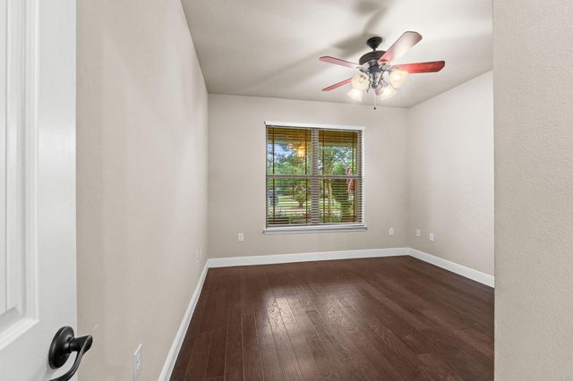 48 Madiera Drive, Freeport, FL 32439