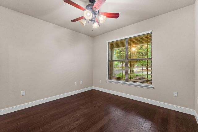 48 Madiera Drive, Freeport, FL 32439