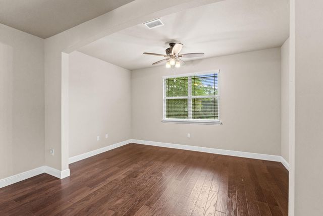 48 Madiera Drive, Freeport, FL 32439