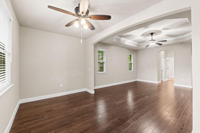48 Madiera Drive, Freeport, FL 32439