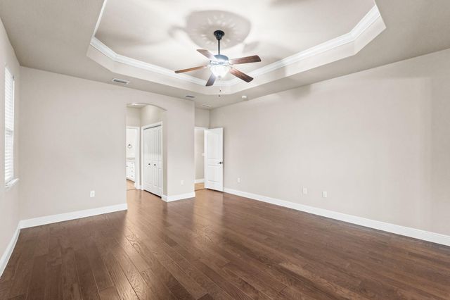 48 Madiera Drive, Freeport, FL 32439