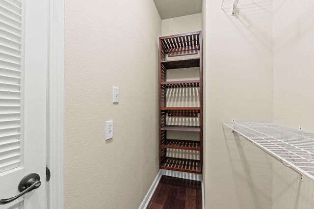 48 Madiera Drive, Freeport, FL 32439