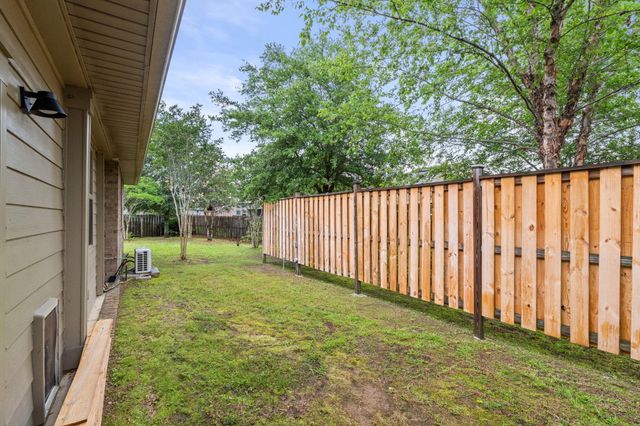 48 Madiera Drive, Freeport, FL 32439