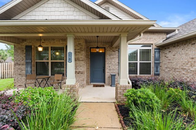 48 Madiera Drive, Freeport, FL 32439
