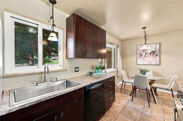 7990 Crest Drive, Lakewood, CO 80214