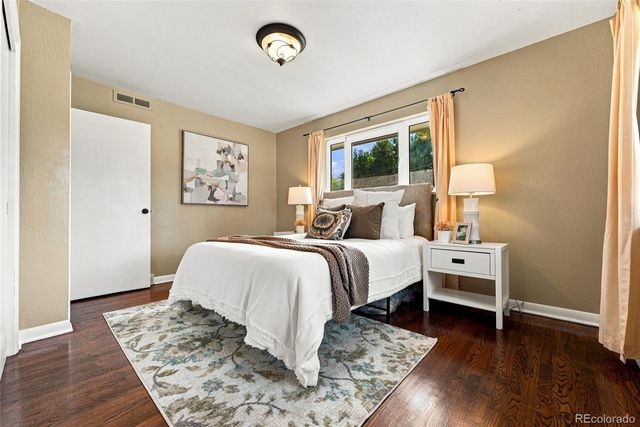 7990 Crest Drive, Lakewood, CO 80214