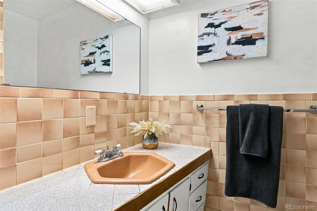 7990 Crest Drive, Lakewood, CO 80214