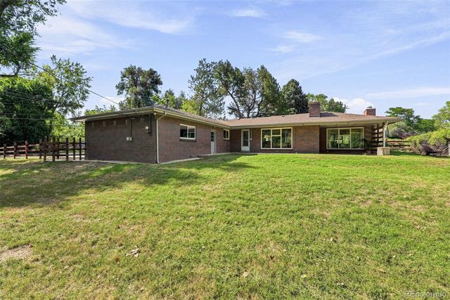 7990 Crest Drive, Lakewood, CO 80214