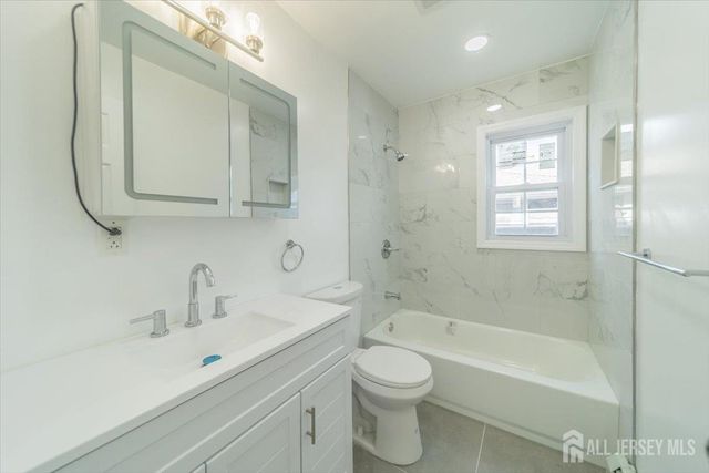 54 Bergen Street 1, Carteret, NJ 07008