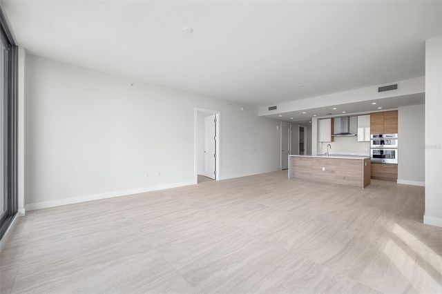 301 1ST STREET S 1006, St Petersburg, FL 33701