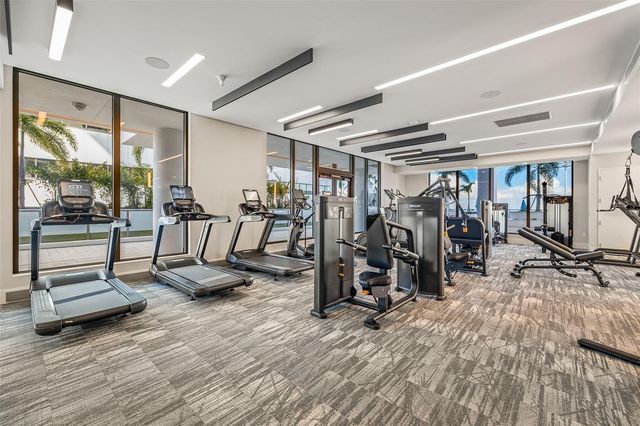 301 1ST STREET S 1006, St Petersburg, FL 33701