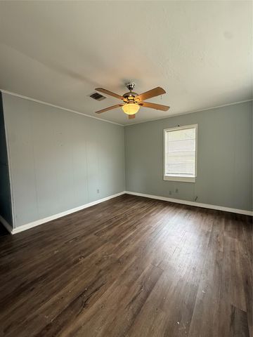 2618 Roosevelt Avenue, Shreveport, LA 71104