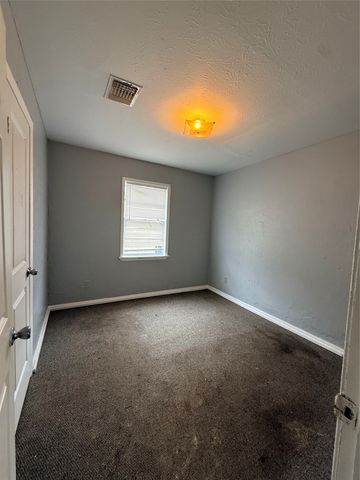 2618 Roosevelt Avenue, Shreveport, LA 71104