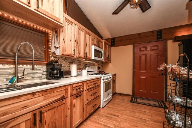 64 Eagle View Circle, Kansas, OK 74347