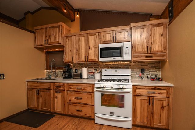 64 Eagle View Circle, Kansas, OK 74347