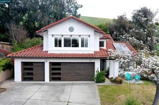 176 Newcastle Drive, Vallejo, CA 94591