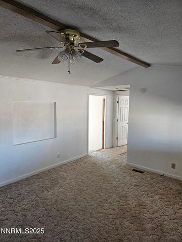 9 Holmes Court, Yerington, NV 89447