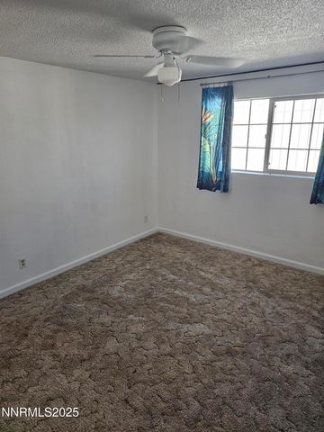 9 Holmes Court, Yerington, NV 89447