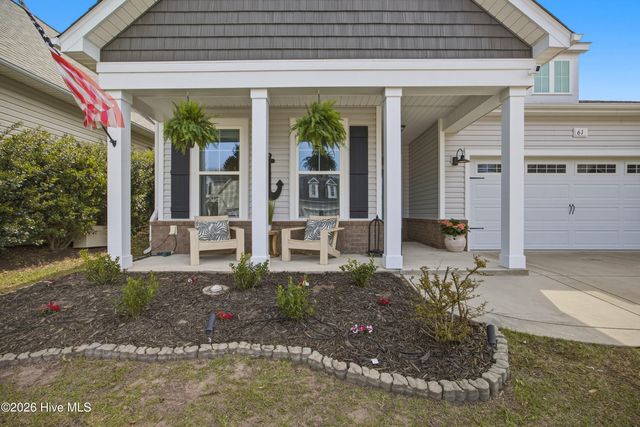 61 Chickadee Way, Hampstead, NC 28443