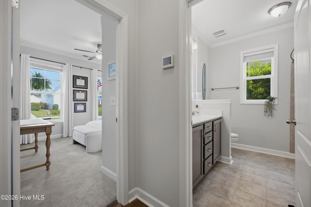 61 Chickadee Way, Hampstead, NC 28443