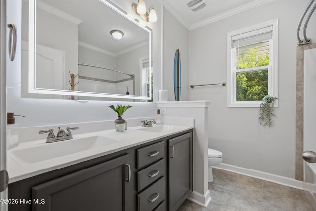 61 Chickadee Way, Hampstead, NC 28443