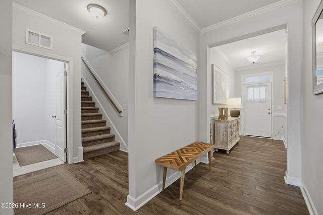 61 Chickadee Way, Hampstead, NC 28443