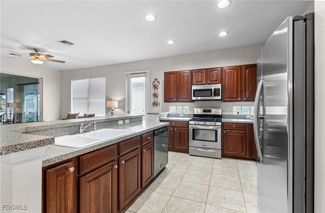 10663 Avila CIR, Fort Myers, FL 33913