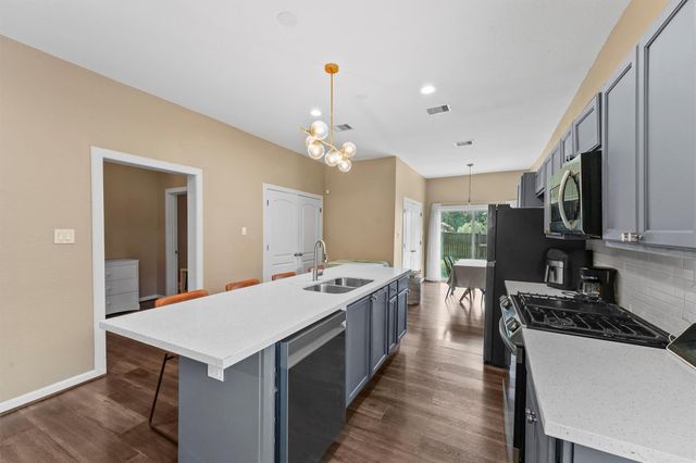 3706 Nathaniel Brown Street, Houston, TX 77021