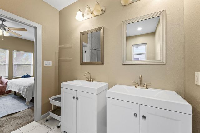 3706 Nathaniel Brown Street, Houston, TX 77021