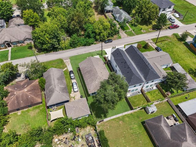 3706 Nathaniel Brown Street, Houston, TX 77021