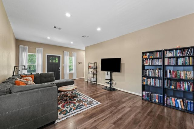 3706 Nathaniel Brown Street, Houston, TX 77021