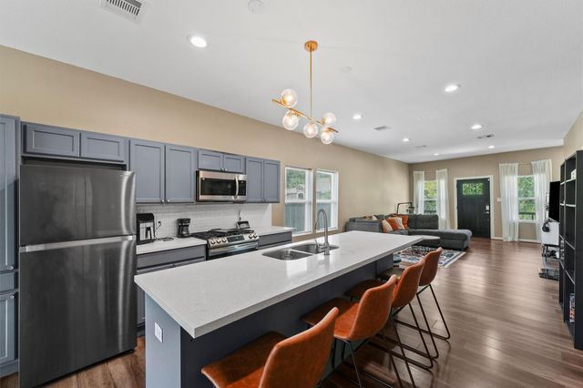 3706 Nathaniel Brown Street, Houston, TX 77021