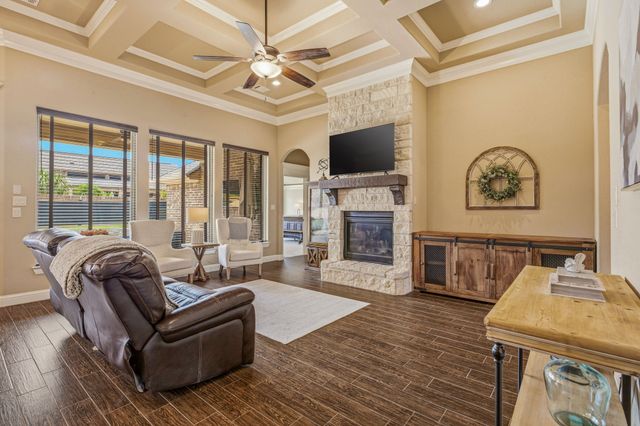 1010 Anna Circle, Granbury, TX 76048