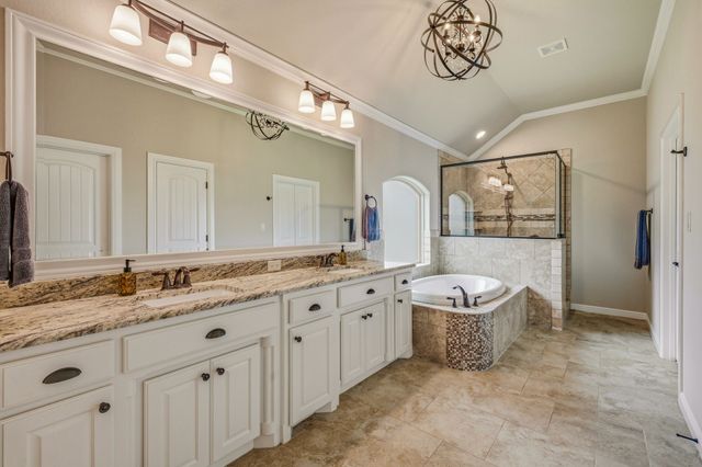 1010 Anna Circle, Granbury, TX 76048
