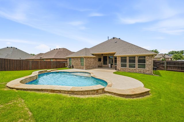1010 Anna Circle, Granbury, TX 76048