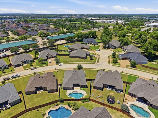 1010 Anna Circle, Granbury, TX 76048