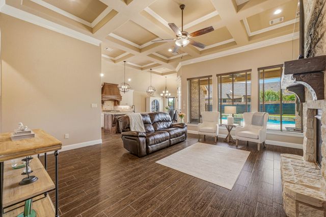 1010 Anna Circle, Granbury, TX 76048