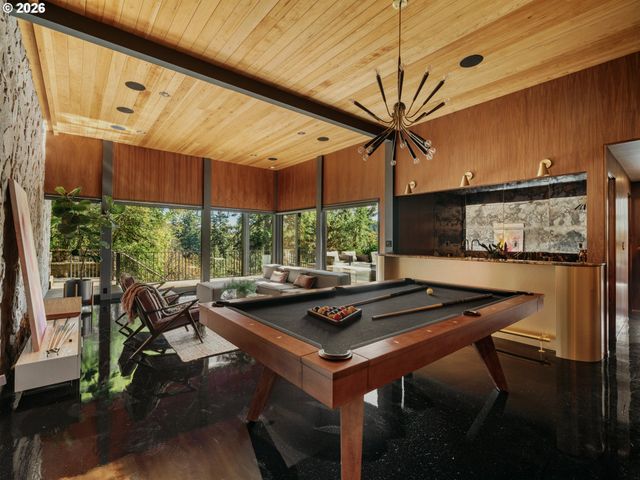 15530 DIAMOND HEAD Rd, Lake Oswego, OR 97034
