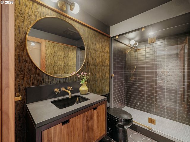 15530 DIAMOND HEAD Rd, Lake Oswego, OR 97034