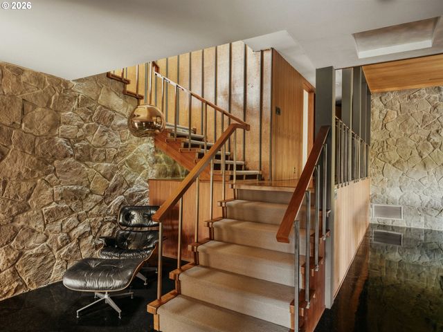 15530 DIAMOND HEAD Rd, Lake Oswego, OR 97034
