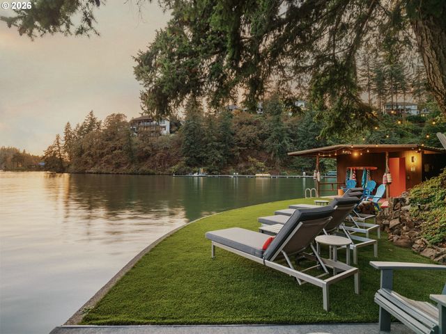 15530 DIAMOND HEAD Rd, Lake Oswego, OR 97034
