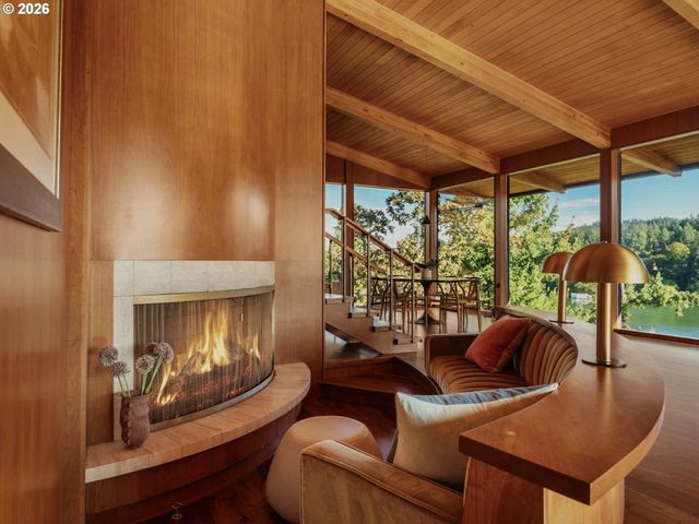 15530 DIAMOND HEAD Rd, Lake Oswego, OR 97034