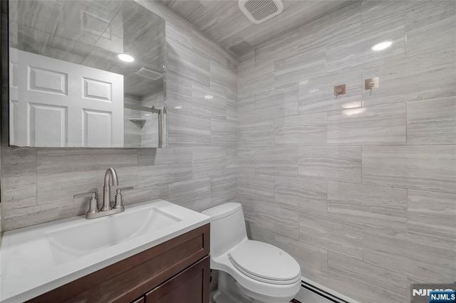 482 Morningside Avenue, Fairview, NJ 07022