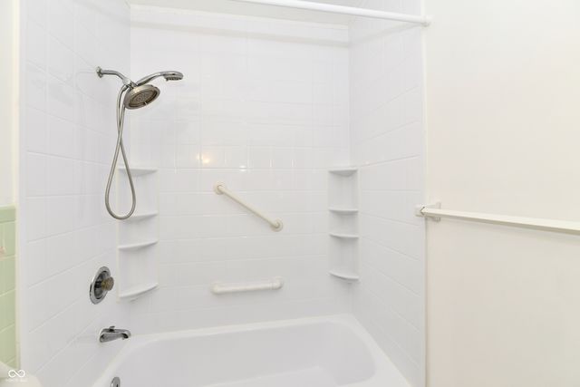 1132 N Gibson Avenue, Indianapolis, IN 46219