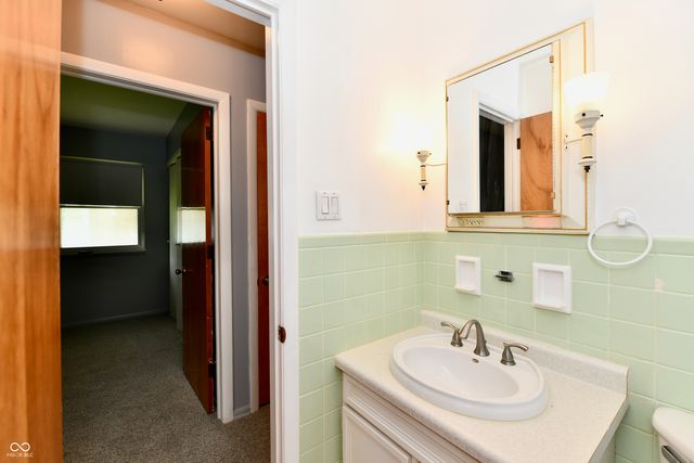 1132 N Gibson Avenue, Indianapolis, IN 46219